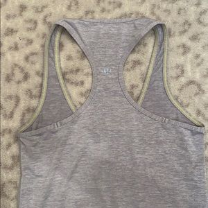 Lululemon top